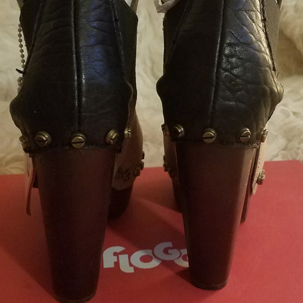 Flogg platforms - Picture 3 of 4